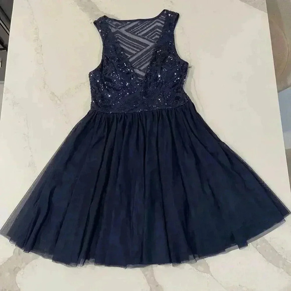 Trixxi Sequin Tulle Navy Blue Mini Party Dress MeshBack VNeck Women 5 Homecoming - Picture 1 of 8